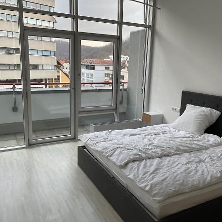 Premium Penthouse Wohnung Mit Schlossblick Zentral In Heidenheim Mit Tiefgarage 외부 사진
