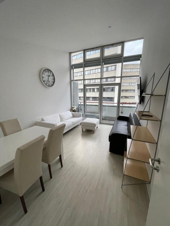 Premium Penthouse Wohnung Mit Schlossblick Zentral In Heidenheim Mit Tiefgarage 외부 사진