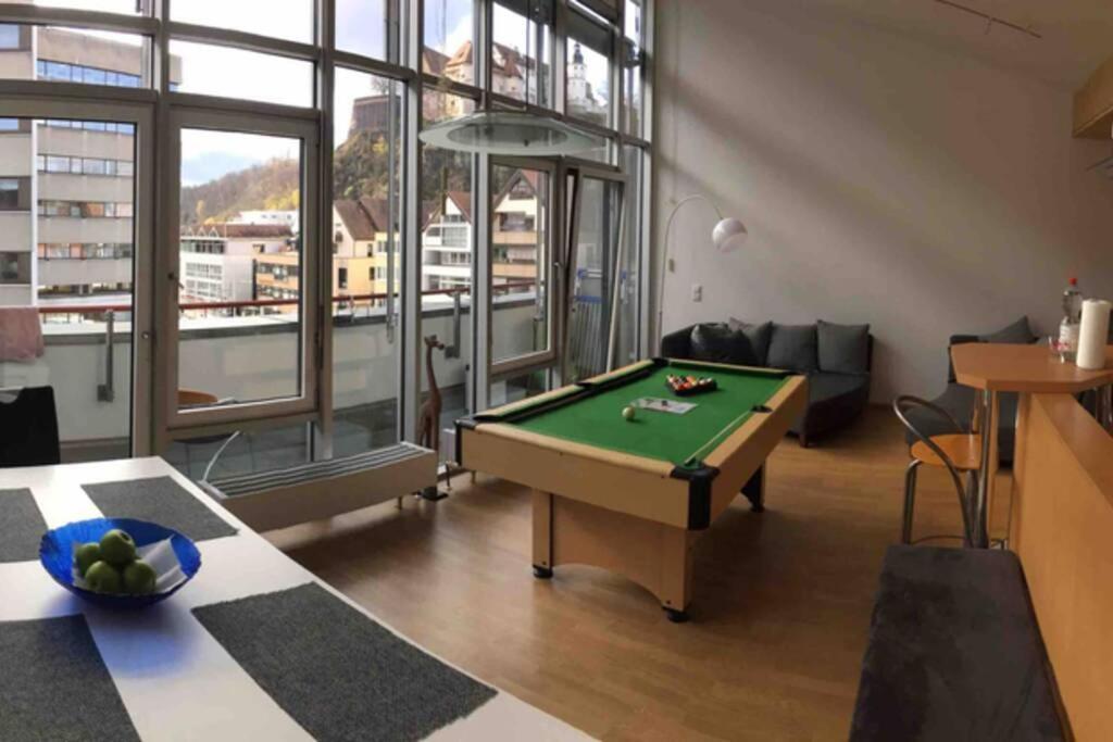 Premium Penthouse Wohnung Mit Schlossblick Zentral In Heidenheim Mit Tiefgarage 외부 사진