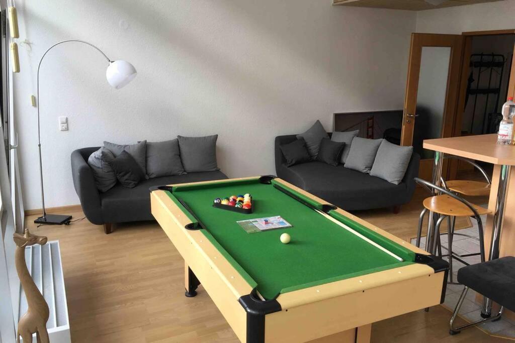Premium Penthouse Wohnung Mit Schlossblick Zentral In Heidenheim Mit Tiefgarage 외부 사진